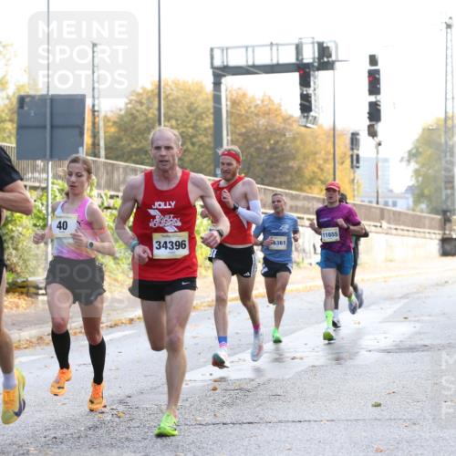 25.10.2026 - hella hamburg halbmarathon Jannik Wohlers http://msf.ph/oto/10848117 25.10.2026 10:14:33 Lombardsbrücke 33716, 34396, 35561, 40, 30965, 11655 meine-sportfotos.de