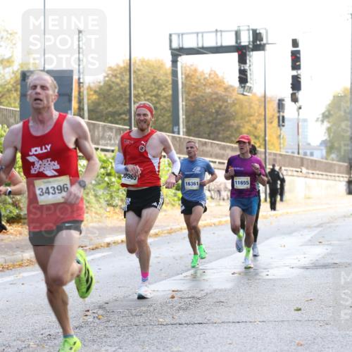 25.10.2026 - hella hamburg halbmarathon Jannik Wohlers http://msf.ph/oto/10848121 25.10.2026 10:14:34 Lombardsbrücke 35561, 33716, 34396, 40, 30965, 11655, 16361, 35048 meine-sportfotos.de