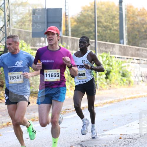 25.10.2026 - hella hamburg halbmarathon Jannik Wohlers http://msf.ph/oto/10848127 25.10.2026 10:14:36 Lombardsbrücke 35561, 34396, 33716, 40, 30965, 11655, 16361, 35048 meine-sportfotos.de