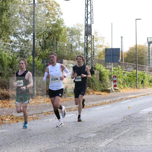 25.10.2026 - hella hamburg halbmarathon Jannik Wohlers http://msf.ph/oto/10848161 25.10.2026 10:15:01 Lombardsbrücke 45, 30002, 31330, 35254, 9804 meine-sportfotos.de