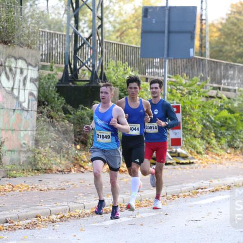 25.10.2026 - hella hamburg halbmarathon Jannik Wohlers http://msf.ph/oto/10848217 25.10.2026 10:15:21 Lombardsbrücke 21049, 20014, 25044 meine-sportfotos.de