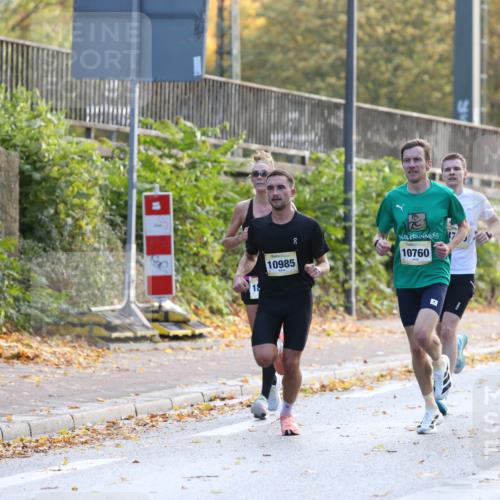 25.10.2026 - hella hamburg halbmarathon Jannik Wohlers http://msf.ph/oto/10848222 25.10.2026 10:15:23 Lombardsbrücke 21049, 20014, 25044, 10760, 10985 meine-sportfotos.de