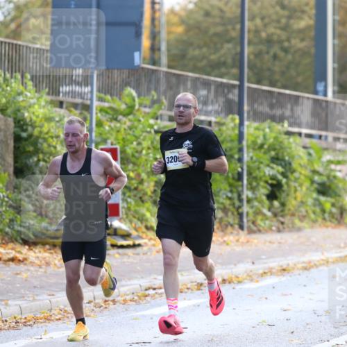 25.10.2026 - hella hamburg halbmarathon Jannik Wohlers http://msf.ph/oto/10848240 25.10.2026 10:15:26 Lombardsbrücke 21049, 20014, 25044, 10760, 10985, 3745, 21386, 32091 meine-sportfotos.de