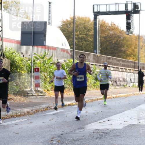 25.10.2026 - hella hamburg halbmarathon Jannik Wohlers http://msf.ph/oto/10848478 25.10.2026 10:16:55 Lombardsbrücke 32551, 36108, 19917, 1079 meine-sportfotos.de