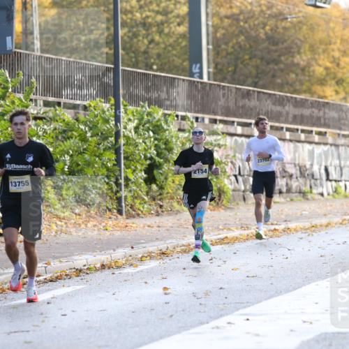 25.10.2026 - hella hamburg halbmarathon Jannik Wohlers http://msf.ph/oto/10848510 25.10.2026 10:17:11 Lombardsbrücke 36439, 13052, 30218, 30331, 1999, 22520, 30014, 30016 meine-sportfotos.de