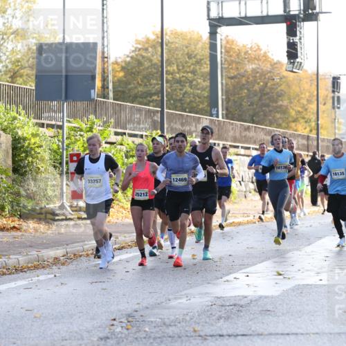 25.10.2026 - hella hamburg halbmarathon Jannik Wohlers http://msf.ph/oto/10848596 25.10.2026 10:17:41 Lombardsbrücke 7781, 3316 meine-sportfotos.de