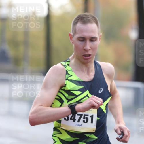 25.10.2026 - hella hamburg halbmarathon Antke Förster http://msf.ph/oto/10856093 25.10.2026 10:10:57 Lombardsbrücke 23, 16804, 6187, 31, 46, 35778, 34751, 34074 meine-sportfotos.de