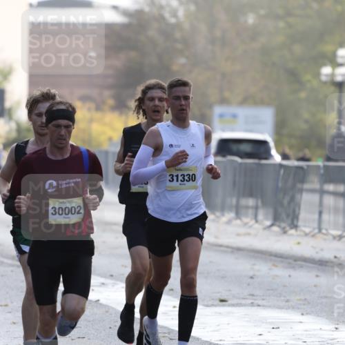 25.10.2026 - hella hamburg halbmarathon Antke Förster http://msf.ph/oto/10856448 25.10.2026 10:15:00 Lombardsbrücke 45, 30002, 31330, 35254, 9804 meine-sportfotos.de