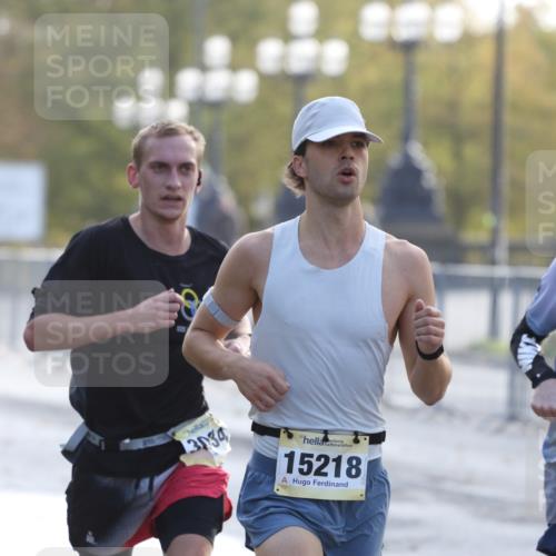 25.10.2026 - hella hamburg halbmarathon Antke Förster http://msf.ph/oto/10856573 25.10.2026 10:15:41 Lombardsbrücke 21479, 35006, 15218, 15879, 30034, 24366 meine-sportfotos.de