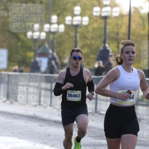 25.10.2026 - hella hamburg halbmarathon Antke Förster http://msf.ph/oto/10856614 25.10.2026 10:15:55 Lombardsbrücke 34164, 8584, 36463, 31336 meine-sportfotos.de