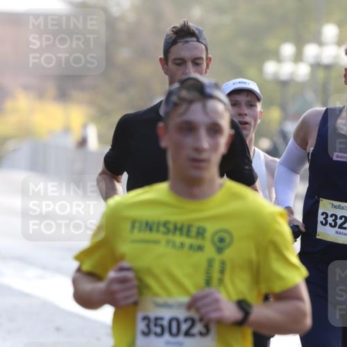 25.10.2026 - hella hamburg halbmarathon Antke Förster http://msf.ph/oto/10856653 25.10.2026 10:16:12 Lombardsbrücke 35023, 9582, 24696, 33230, 31468, 10912, 11167 meine-sportfotos.de