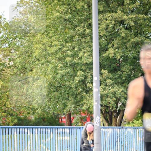 25.10.2026 - hella hamburg halbmarathon Dr. Thomas Lammeyer http://msf.ph/oto/11052144 25.10.2026 10:10:38 Kennedybrücke  meine-sportfotos.de