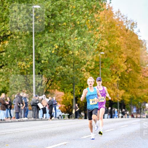 25.10.2026 - hella hamburg halbmarathon Dr. Thomas Lammeyer http://msf.ph/oto/11052152 25.10.2026 10:10:52 Kennedybrücke 715, 21 meine-sportfotos.de