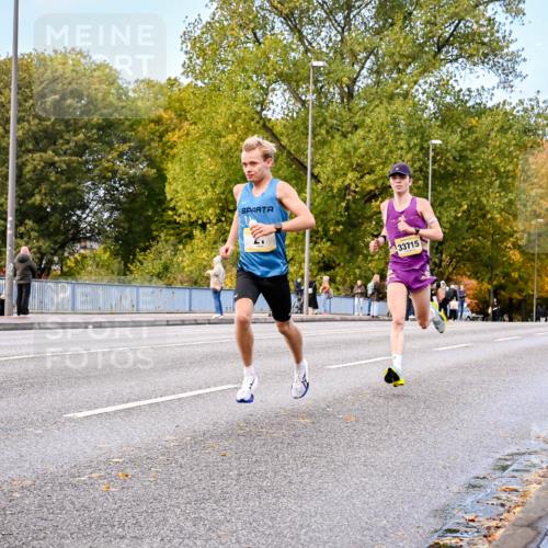 25.10.2026 - hella hamburg halbmarathon Dr. Thomas Lammeyer http://msf.ph/oto/11052204 25.10.2026 10:10:56 Kennedybrücke 33715 meine-sportfotos.de