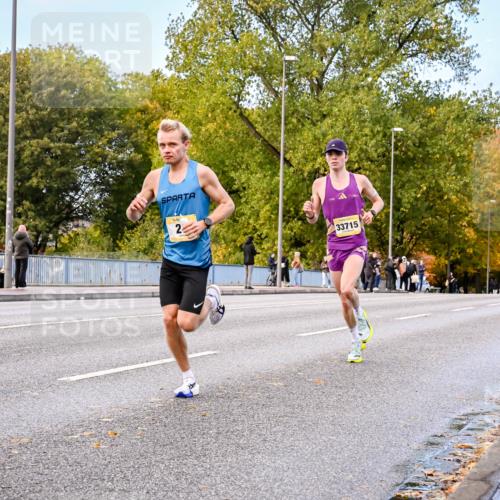 25.10.2026 - hella hamburg halbmarathon Dr. Thomas Lammeyer http://msf.ph/oto/11052211 25.10.2026 10:10:56 Kennedybrücke 2, 33715 meine-sportfotos.de