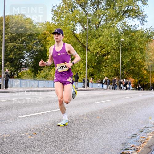 25.10.2026 - hella hamburg halbmarathon Dr. Thomas Lammeyer http://msf.ph/oto/11052228 25.10.2026 10:10:57 Kennedybrücke 33715 meine-sportfotos.de