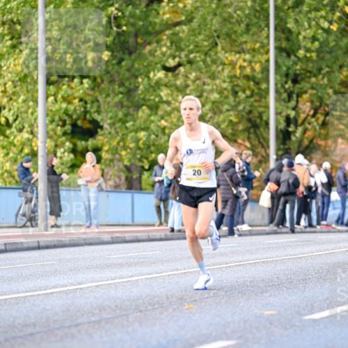 25.10.2026 - hella hamburg halbmarathon Dr. Thomas Lammeyer http://msf.ph/oto/11052416 25.10.2026 10:12:25 Kennedybrücke 20, 20, 34074 meine-sportfotos.de