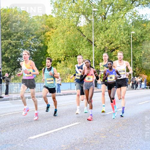 25.10.2026 - hella hamburg halbmarathon Dr. Thomas Lammeyer http://msf.ph/oto/11052523 25.10.2026 10:12:31 Kennedybrücke 34074, 1680, 347, 31, 46, 35778 meine-sportfotos.de