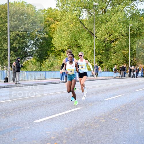 25.10.2026 - hella hamburg halbmarathon Dr. Thomas Lammeyer http://msf.ph/oto/11052593 25.10.2026 10:12:48 Kennedybrücke 37, 52 meine-sportfotos.de