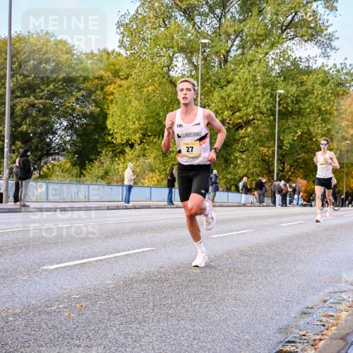 25.10.2026 - hella hamburg halbmarathon Dr. Thomas Lammeyer http://msf.ph/oto/11052704 25.10.2026 10:13:17 Kennedybrücke 27, 34671 meine-sportfotos.de