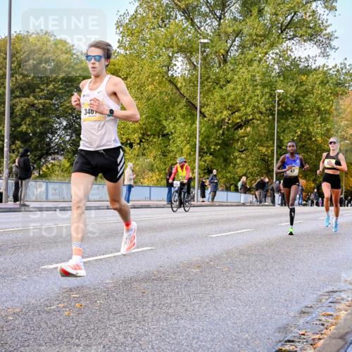25.10.2026 - hella hamburg halbmarathon Dr. Thomas Lammeyer http://msf.ph/oto/11052737 25.10.2026 10:13:20 Kennedybrücke 340 meine-sportfotos.de