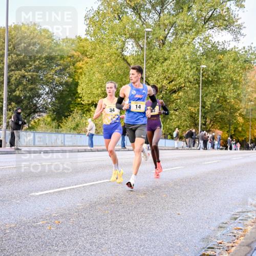 25.10.2026 - hella hamburg halbmarathon Dr. Thomas Lammeyer http://msf.ph/oto/11052807 25.10.2026 10:13:28 Kennedybrücke 14, 34 meine-sportfotos.de