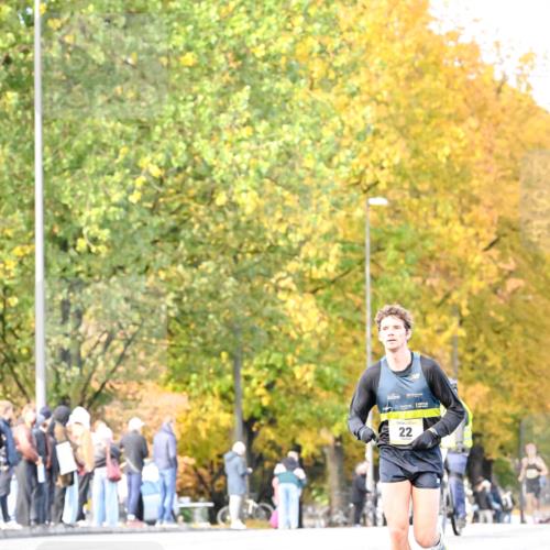 25.10.2026 - hella hamburg halbmarathon Dr. Thomas Lammeyer http://msf.ph/oto/11052857 25.10.2026 10:14:05 Kennedybrücke 22, 22 meine-sportfotos.de
