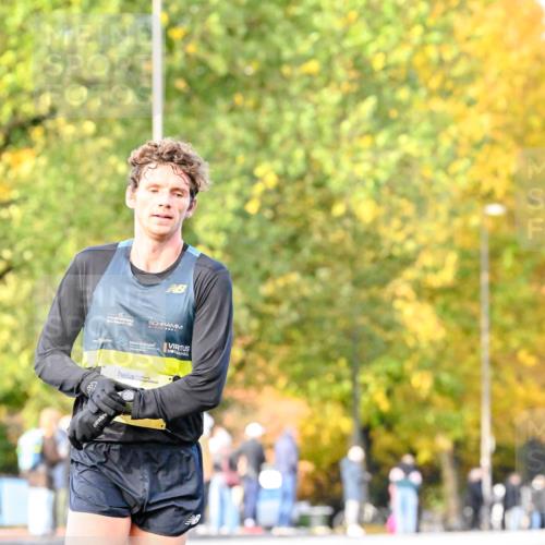 25.10.2026 - hella hamburg halbmarathon Dr. Thomas Lammeyer http://msf.ph/oto/11052902 25.10.2026 10:14:08 Kennedybrücke  meine-sportfotos.de