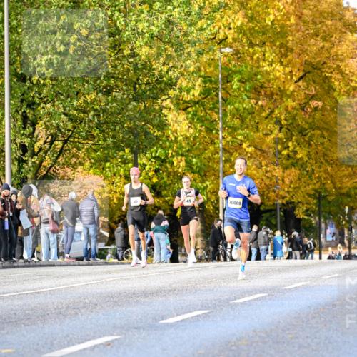 25.10.2026 - hella hamburg halbmarathon Dr. Thomas Lammeyer http://msf.ph/oto/11052928 25.10.2026 10:14:15 Kennedybrücke 41, 30088 meine-sportfotos.de