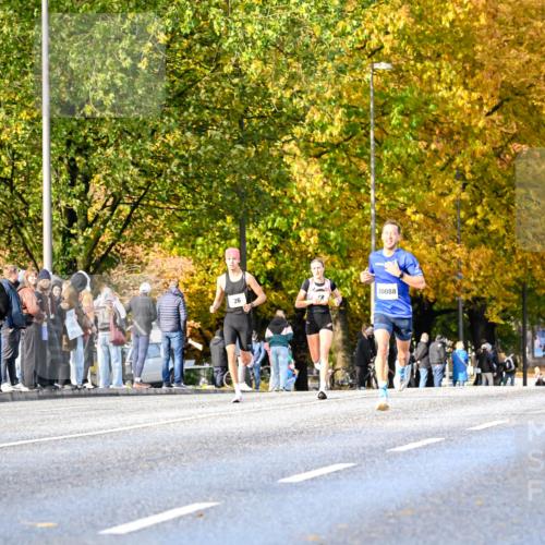 25.10.2026 - hella hamburg halbmarathon Dr. Thomas Lammeyer http://msf.ph/oto/11052931 25.10.2026 10:14:16 Kennedybrücke 26, 30088 meine-sportfotos.de