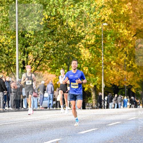 25.10.2026 - hella hamburg halbmarathon Dr. Thomas Lammeyer http://msf.ph/oto/11052960 25.10.2026 10:14:18 Kennedybrücke 30088 meine-sportfotos.de
