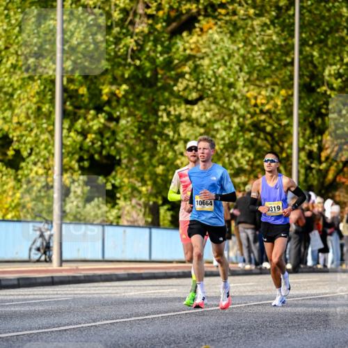 25.10.2026 - hella hamburg halbmarathon Dr. Thomas Lammeyer http://msf.ph/oto/11053055 25.10.2026 10:14:49 Kennedybrücke 10664, 319 meine-sportfotos.de