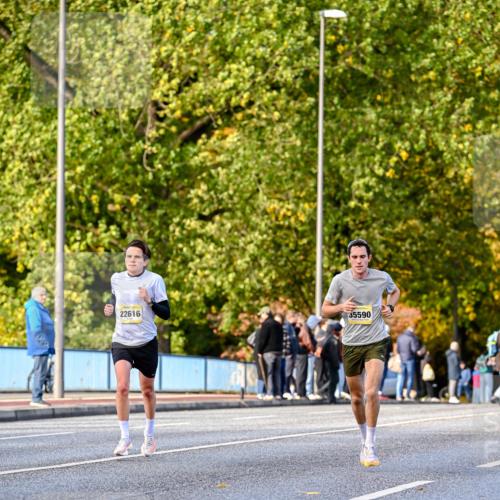 25.10.2026 - hella hamburg halbmarathon Dr. Thomas Lammeyer http://msf.ph/oto/11053140 25.10.2026 10:15:06 Kennedybrücke 22616, 35590 meine-sportfotos.de