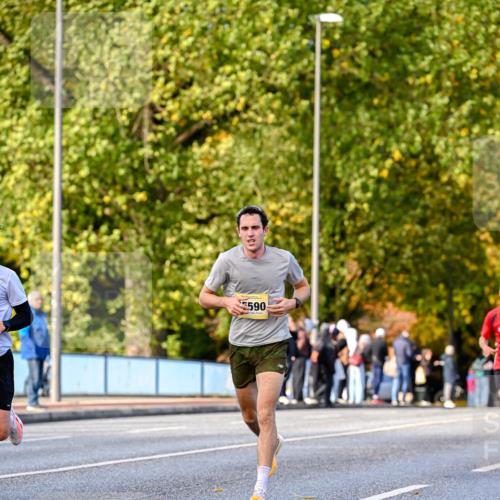 25.10.2026 - hella hamburg halbmarathon Dr. Thomas Lammeyer http://msf.ph/oto/11053157 25.10.2026 10:15:07 Kennedybrücke 590 meine-sportfotos.de