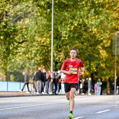 25.10.2026 - hella hamburg halbmarathon Dr. Thomas Lammeyer http://msf.ph/oto/11053172 25.10.2026 10:15:09 Kennedybrücke 21410 meine-sportfotos.de