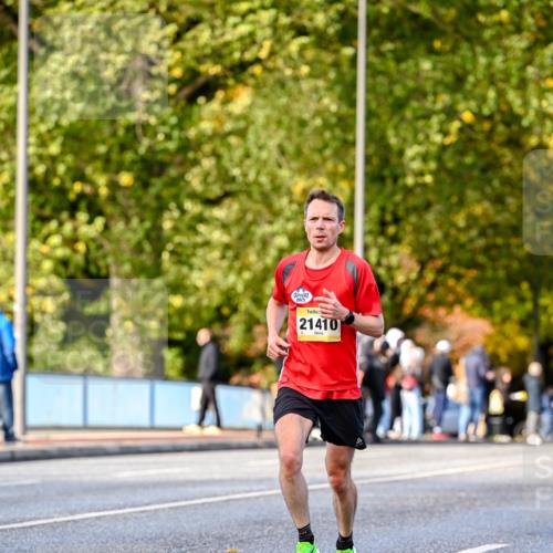 25.10.2026 - hella hamburg halbmarathon Dr. Thomas Lammeyer http://msf.ph/oto/11053189 25.10.2026 10:15:10 Kennedybrücke 21410 meine-sportfotos.de