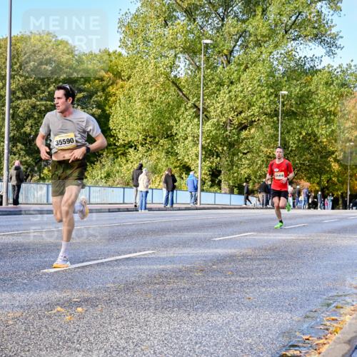 25.10.2026 - hella hamburg halbmarathon Dr. Thomas Lammeyer http://msf.ph/oto/11053190 25.10.2026 10:15:10 Kennedybrücke 22616, 35590, 21410 meine-sportfotos.de