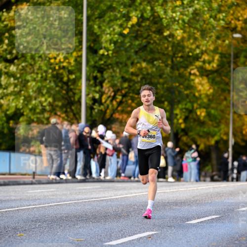 25.10.2026 - hella hamburg halbmarathon Dr. Thomas Lammeyer http://msf.ph/oto/11053236 25.10.2026 10:15:24 Kennedybrücke 360 meine-sportfotos.de