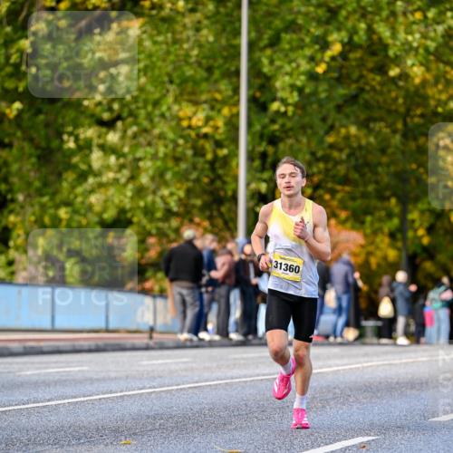 25.10.2026 - hella hamburg halbmarathon Dr. Thomas Lammeyer http://msf.ph/oto/11053245 25.10.2026 10:15:25 Kennedybrücke 31360 meine-sportfotos.de