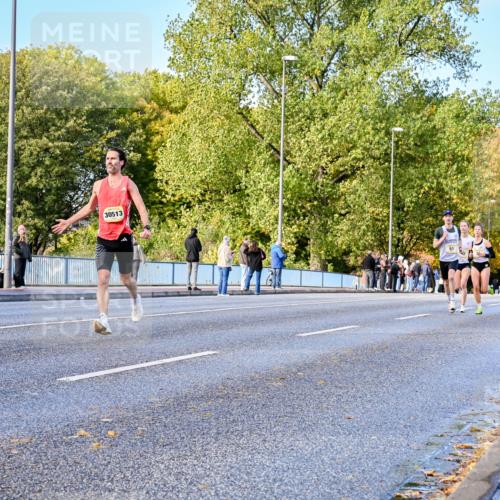 25.10.2026 - hella hamburg halbmarathon Dr. Thomas Lammeyer http://msf.ph/oto/11053338 25.10.2026 10:15:43 Kennedybrücke 30513, 51 meine-sportfotos.de
