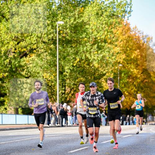 25.10.2026 - hella hamburg halbmarathon Dr. Thomas Lammeyer http://msf.ph/oto/11053430 25.10.2026 10:15:51 Kennedybrücke 17147, 1, 55, 34844, 31572, 44 meine-sportfotos.de