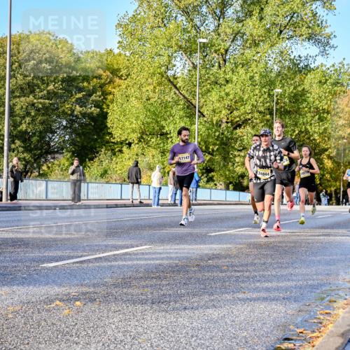 25.10.2026 - hella hamburg halbmarathon Dr. Thomas Lammeyer http://msf.ph/oto/11053447 25.10.2026 10:15:53 Kennedybrücke 17147, 34844, 19518 meine-sportfotos.de