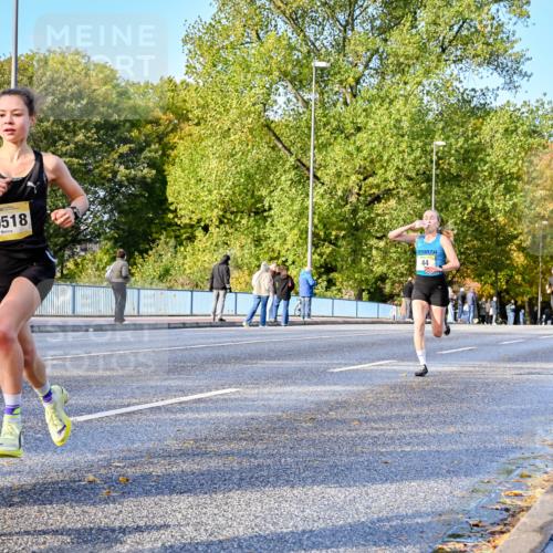25.10.2026 - hella hamburg halbmarathon Dr. Thomas Lammeyer http://msf.ph/oto/11053485 25.10.2026 10:15:56 Kennedybrücke 19518, 44 meine-sportfotos.de