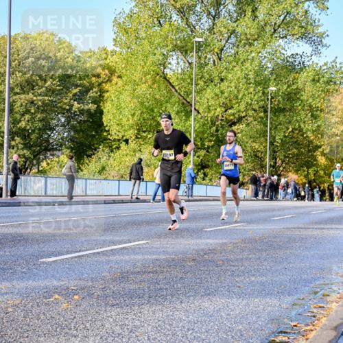 25.10.2026 - hella hamburg halbmarathon Dr. Thomas Lammeyer http://msf.ph/oto/11053522 25.10.2026 10:16:02 Kennedybrücke 23197, 30471 meine-sportfotos.de
