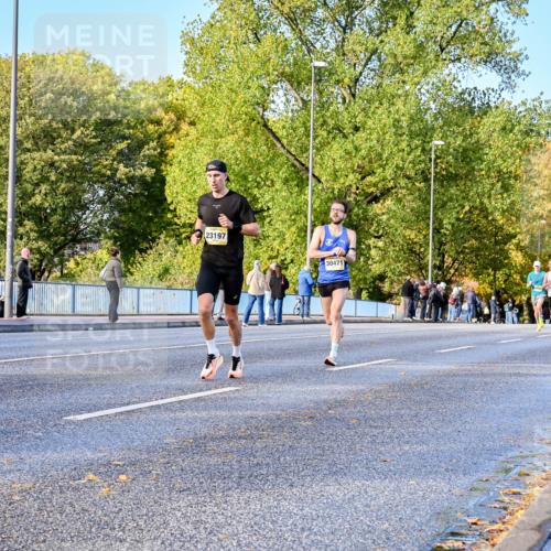 25.10.2026 - hella hamburg halbmarathon Dr. Thomas Lammeyer http://msf.ph/oto/11053528 25.10.2026 10:16:02 Kennedybrücke 23197, 30471 meine-sportfotos.de