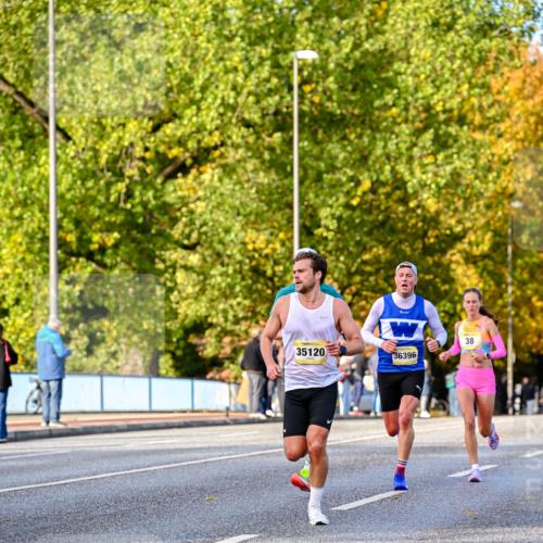 25.10.2026 - hella hamburg halbmarathon Dr. Thomas Lammeyer http://msf.ph/oto/11053563 25.10.2026 10:16:05 Kennedybrücke 35120, 36396, 38 meine-sportfotos.de