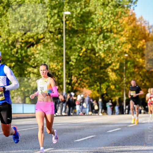 25.10.2026 - hella hamburg halbmarathon Dr. Thomas Lammeyer http://msf.ph/oto/11053594 25.10.2026 10:16:08 Kennedybrücke 38 meine-sportfotos.de