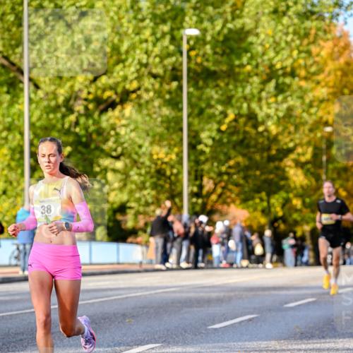 25.10.2026 - hella hamburg halbmarathon Dr. Thomas Lammeyer http://msf.ph/oto/11053604 25.10.2026 10:16:09 Kennedybrücke  meine-sportfotos.de