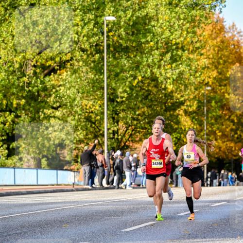 25.10.2026 - hella hamburg halbmarathon Dr. Thomas Lammeyer http://msf.ph/oto/11053659 25.10.2026 10:16:14 Kennedybrücke 34396, 40 meine-sportfotos.de