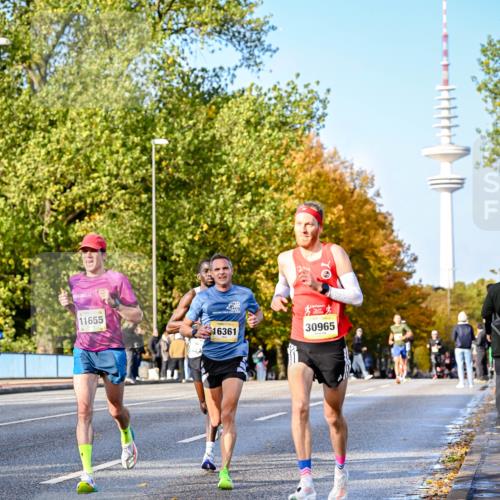 25.10.2026 - hella hamburg halbmarathon Dr. Thomas Lammeyer http://msf.ph/oto/11053739 25.10.2026 10:16:21 Kennedybrücke 11655, 16361, 30965 meine-sportfotos.de
